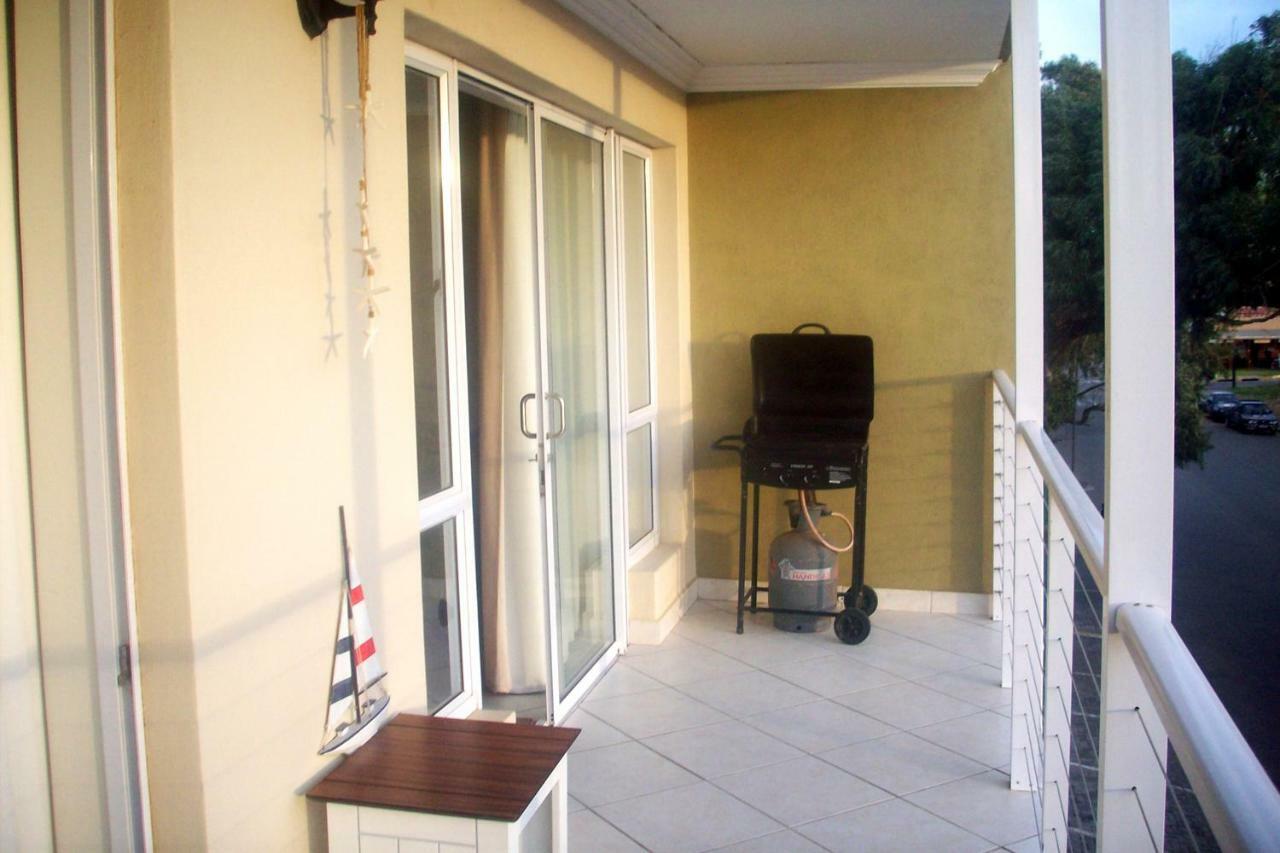 27 & 28 Neptune Terrace Jeffreys Bay Luaran gambar